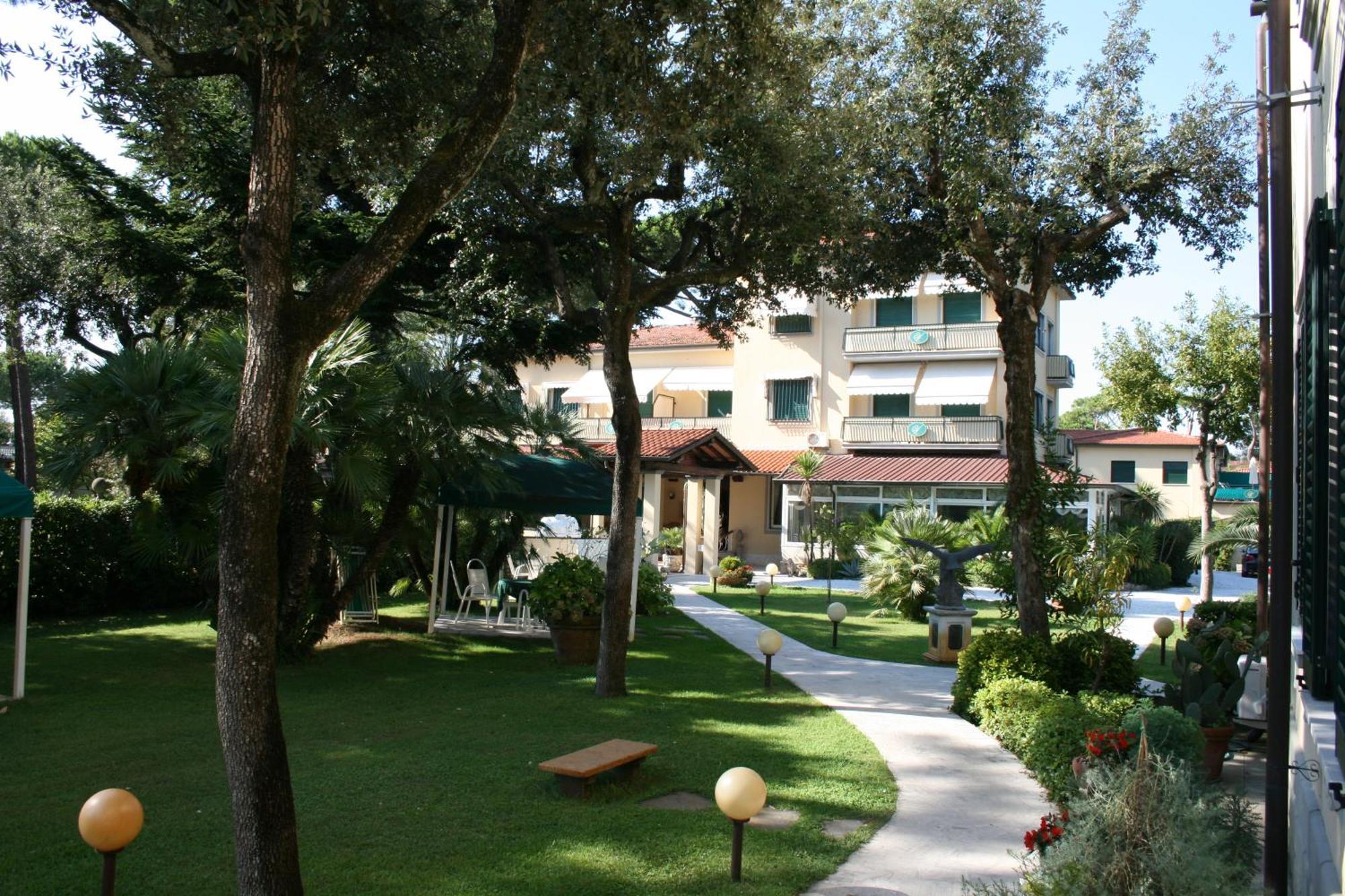 Hotel Verdemare Marina di Pietrasanta Eksteriør bilde