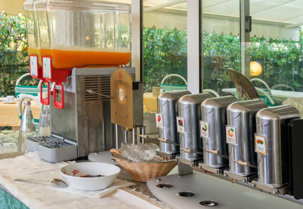Hotel Verdemare Marina di Pietrasanta Eksteriør bilde