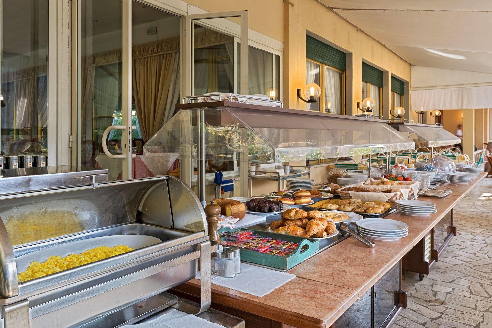 Hotel Verdemare Marina di Pietrasanta Eksteriør bilde